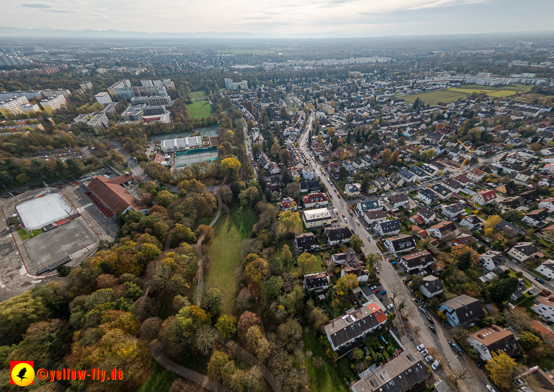 03.11.2022 -  Ostparksee mit Umgebung in Neuperlach